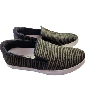 NWOT Kenneth Cole Kam Slip ons